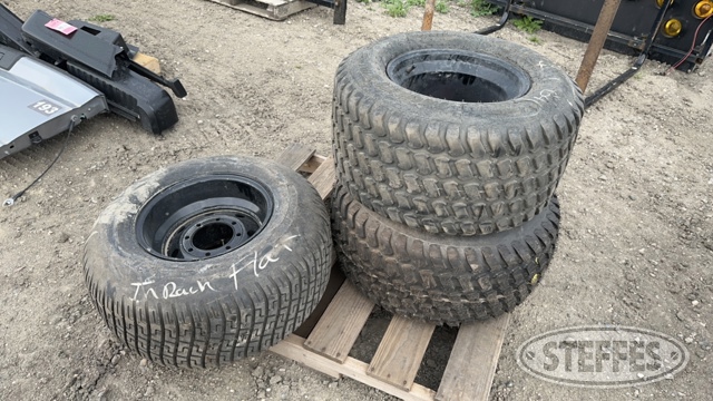 (3) 31x13.50-15 tires